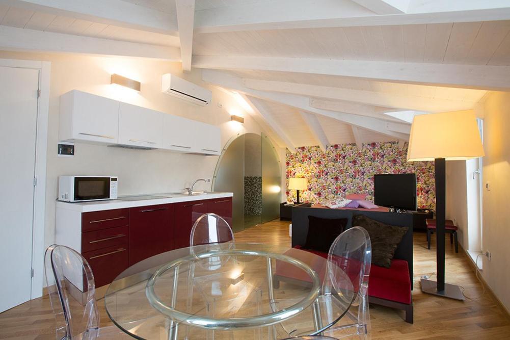 Bed&Breakfast Jsuite Gioia Del Colle Room photo